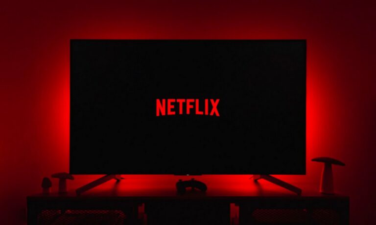 Netflix: Το top 10 απο σειρές και ταινίες για τον Αύγουστο στην Ελλάδα